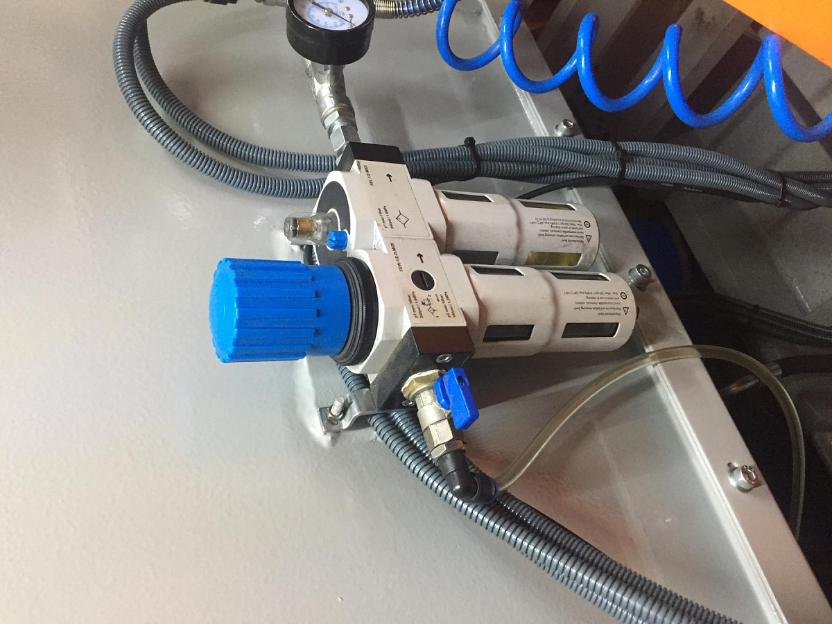 KESMAK KDT 80 дисковый отрезной станок